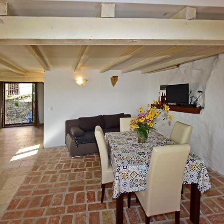 Villa Fragola Motovun Kültér fotó
