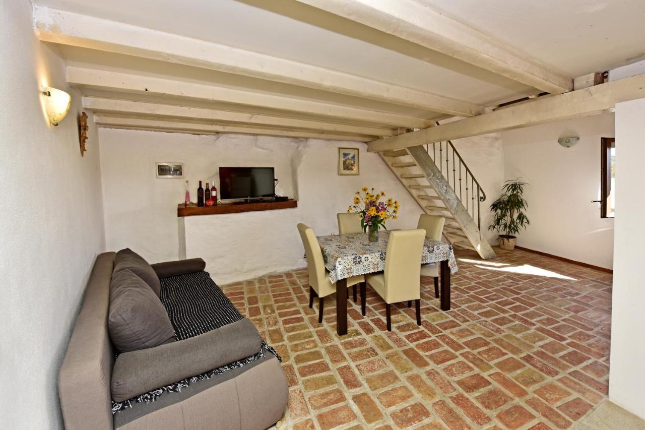 Villa Fragola Motovun Kültér fotó